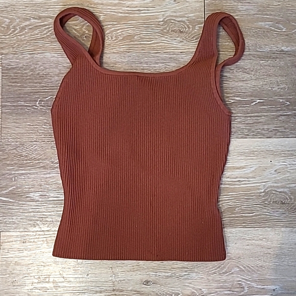 Babaton Sculpt Knit Square Neck Crop Tops Set of 2 - Picture 5 of 8